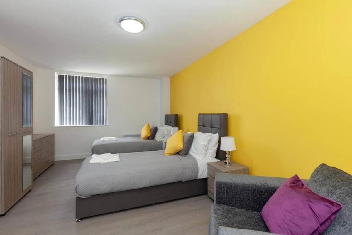 Sav Apartments Clarence Street-Loughborough Room photo