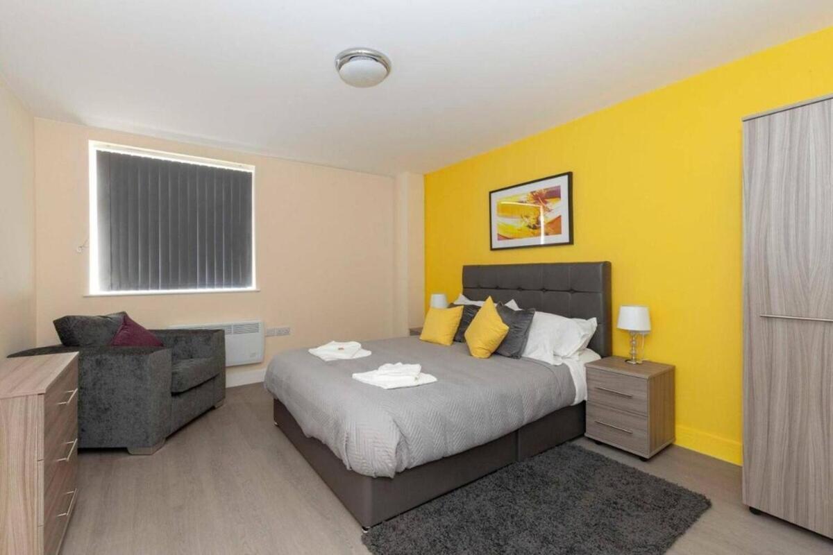 Sav Apartments Clarence Street-Loughborough Room photo