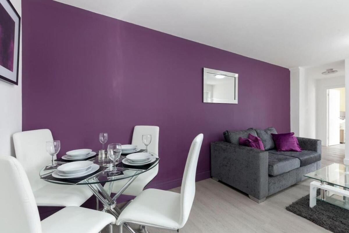 Sav Apartments Clarence Street-Loughborough Room photo